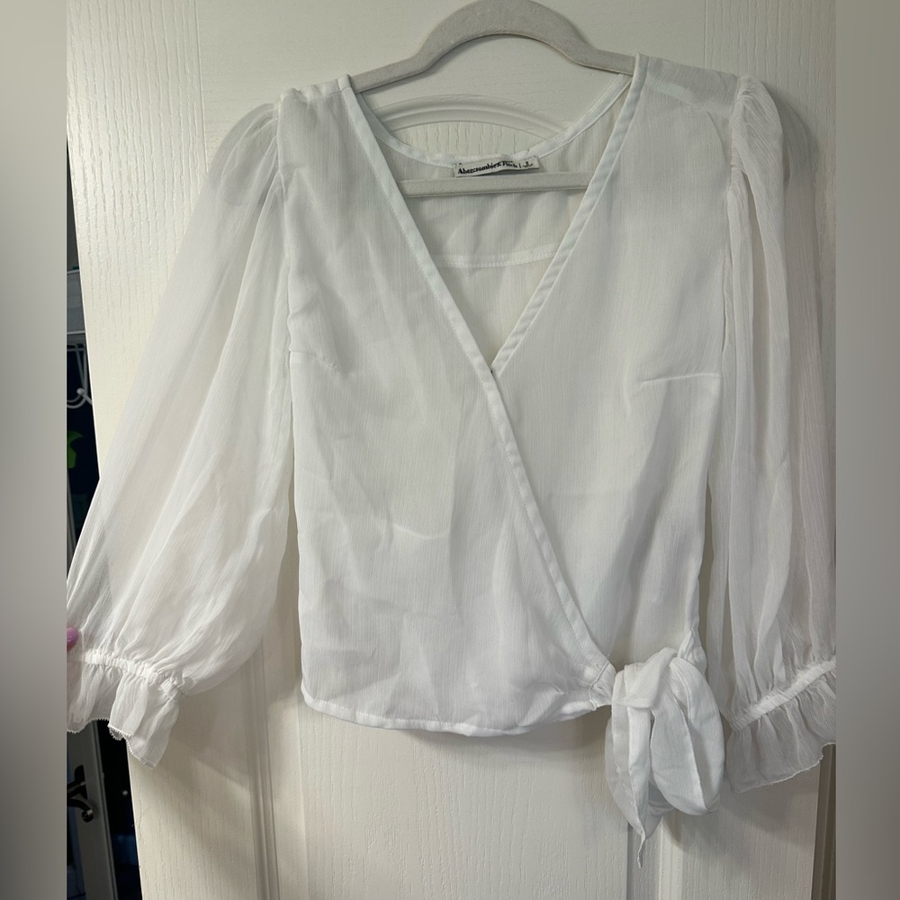 Abercrombie & Fitch Nylon Sheer White Top Size Small